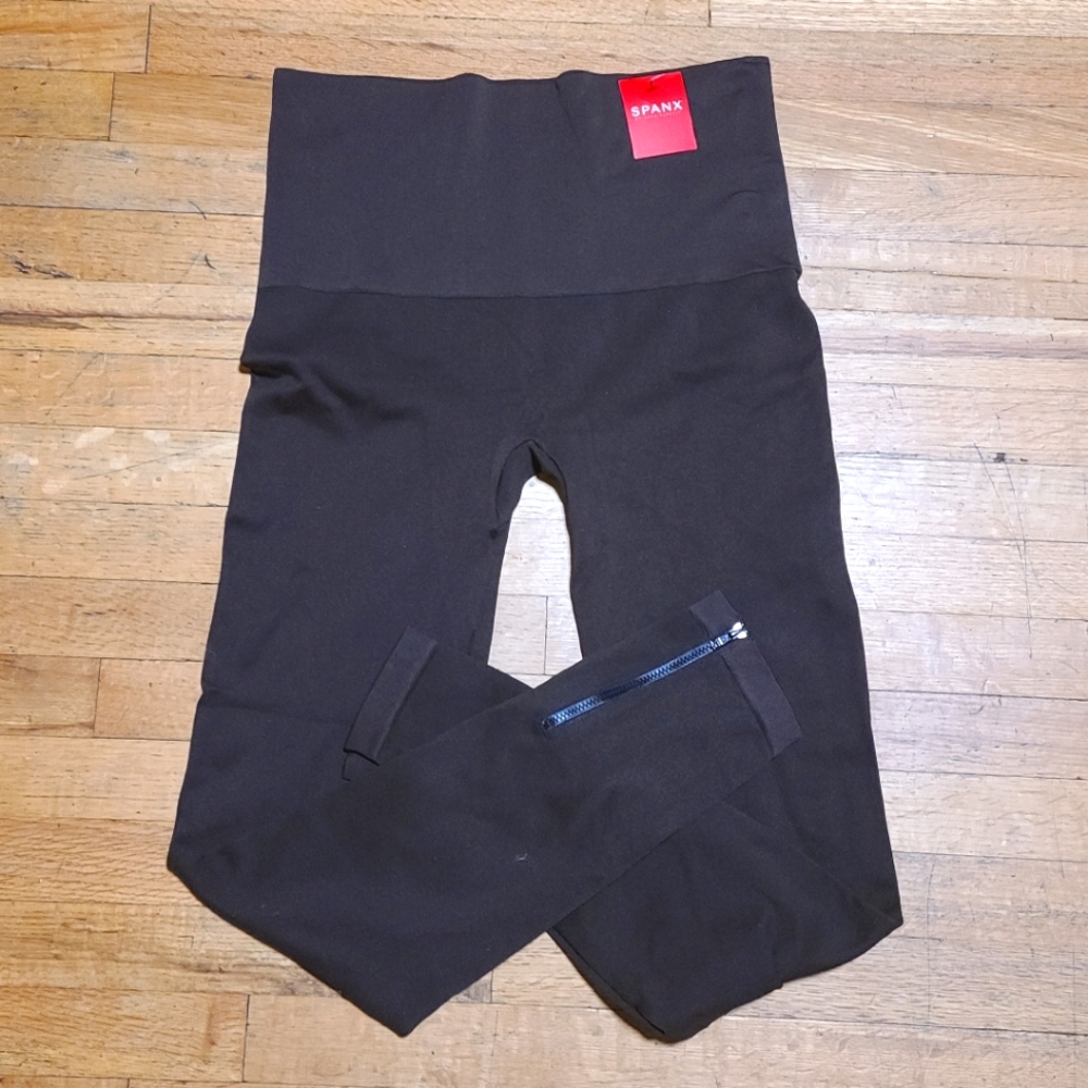 SPANX Leggings